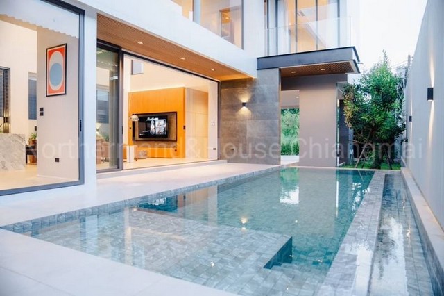 พูลวิลล่าสร้างใหม่ 2 ชั้น วิวดอยสุเทพ 4ยูนิคเท่านั้น โซนเจ็ดยอด