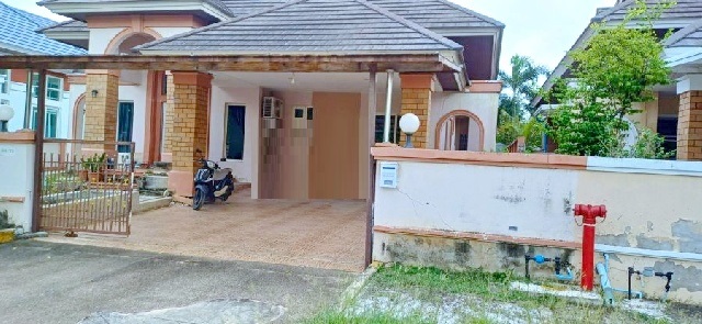 ตลาดนานาเจริญ 3 กม. ให้เช่าบ้านใหญ่มาก 2 ชั้น ใหม่ 103ตร.วา.BTSคูคต 5.7กม.330ตร.ม.รพ.เอกปทุม 2.4 กม.3นอน 3น้ำ 1 รร.นานาชาติสยาม 1.9 กม.