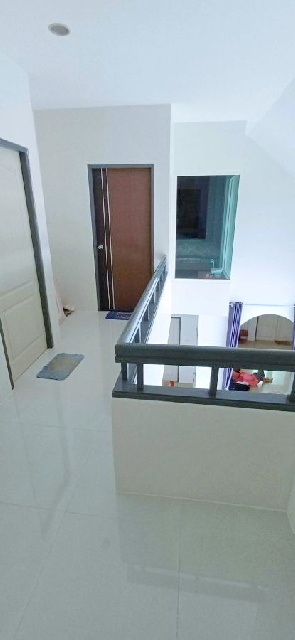 ให้เช่าบ้านใหญ่มาก 2 ชั้น ตลาดนานาเจริญ 3 กม.รร.นานาชาติสยาม 1.9 กม.ใหม่ 105ตร.วา.335ตร.ม.รพ.เอกปทุม 2.4 กม.3นอน BTSคูคต 5.7กม.  3น้ำ 1