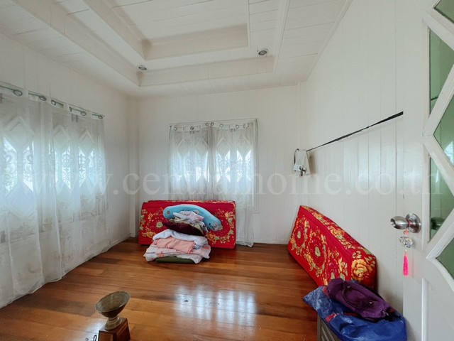 บ้านเดี่ยว ซอยบ่อนไก่ 4 สัตหีบ - ชลบุรี ใกล้ทะเล กลางอำเภอสัตหีบ