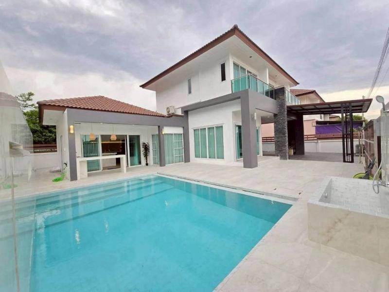 ให้เช่า 85,000 บาท/เดือน ขาย 9.8 ล้าน #โซนแม่เหียะ พลูวิลล่าหรู พร้อมสระว่ายน้ำส่วนตัว #เฟอร์นิเจอร์ครบ #หิ้วกระเป๋าพร้อมเข้าอยู่ได้เลย