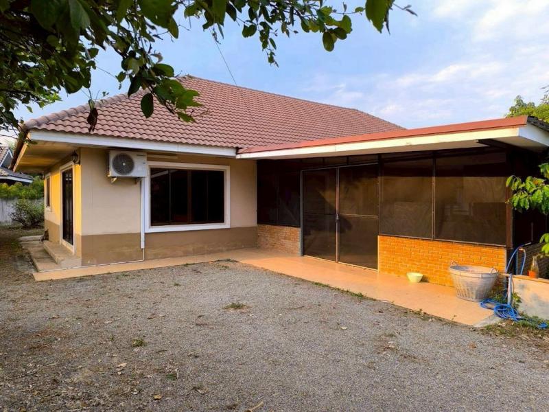 โซนสารภี ขายบ้านสวน ราคาพิเศษ 3,490,000 บาท 199 ตรว. เนื้อที่กว้างขวาง สามารถปลูกบ้านเพิ่ม หรือสร้างสระว่ายน้ำได้