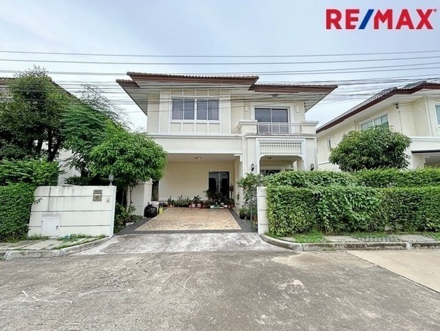 บ้านเดี่ยว เดอะ เซนโทร รัตนาธิเบศร์ The Centro Rattanathibet 54 ตร.ว. เพียง 4 นาทีถึง MRT สถานีบางพลู ใกล้วัดสวนแก้ว 