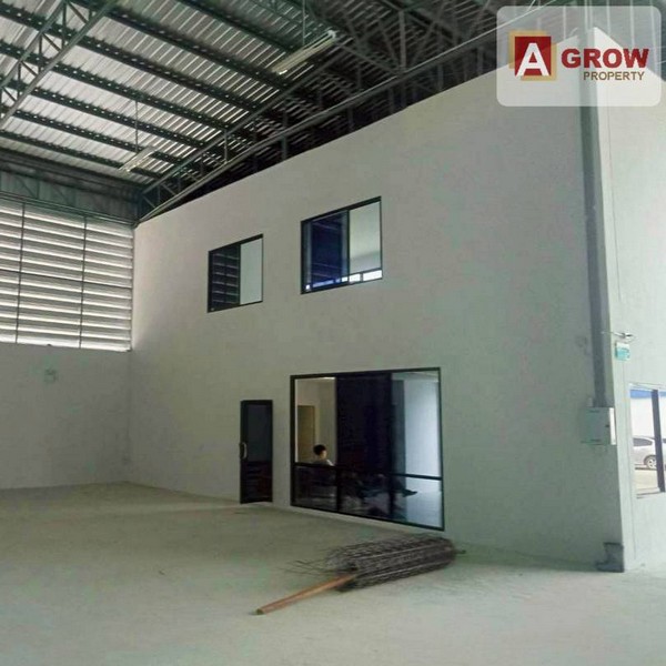 โรงงานให้เช่าบ้านบึง ชลบุรี ขนาด 500 ตรม. หรือรวม เป็น 1,000 ตรม. แบบแพ็คคู่