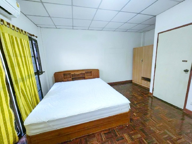 ให้เช่าทาวน์โฮม 2 ชั้น 21 ตร.วา.170 ตร.ม.รร.นานาชาติร่วมฤดี 2.6 กม.ทำเลดี 2นอน MRT ตลาดมีนบุรี 1กม.