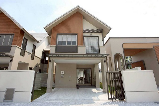 KDH0116 ขายบ้านรมย์ธนี ขนาด 45 ตร.วา พื้นที่ใช้สอยขนาด 180 ต.ร.ม. โครงการใหม่ ทำเลดีกลางเมืองพนัสนิคม