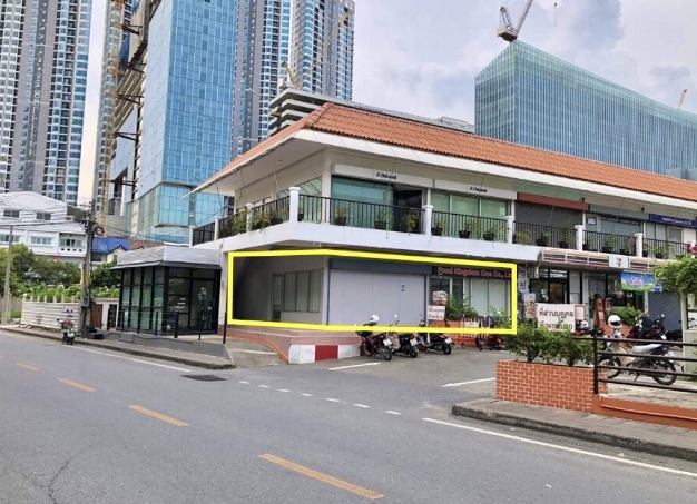 ให้เช่าพื้นที่หน้าร้าน  สุขุมวิท66 ใกล้ BTS อุดมสุข โครงการอัคนาท พลาซ่า 