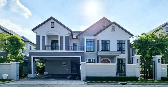 ให้เช่า บ้านหรูพร้อมอยู่ ใกล้ BTS สวนหลวง ร.9 Palazzo Srinakarin บ้านหรู พร้อมอยู่