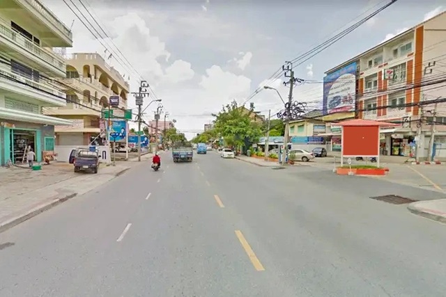 ติดถนนสายไหม BTSคูคต 900ม. ติด7-11 บิ๊กซี สุขาภิบาล5 600 ม. 4 นอน ทาวน์เฮ้าส์ 3 ชั้น เฟอร์ครบ  2 น้ำ  รร.สายไหม 1.4 กม.20 ตร.วา. 3 แอร์ 