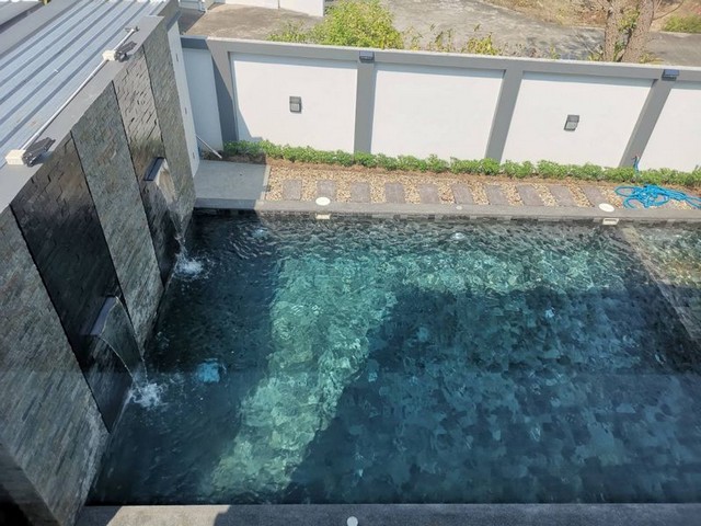 ให้เช่าพูลวิลล่า ใกล้สนามบิน พื้นที่ใช้สอยเยอะ โซนป่าแดด