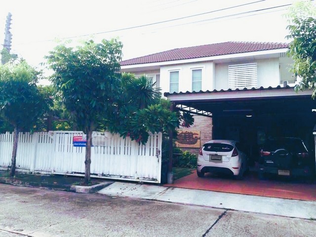 ขายบ้านเดี่ยวหลังริม 97 ตรว. บ้านพรทวีวิวสวน ติดถนนพุทธมณฑล สาย5 ทำเลดี ราคาสุดคุ้ม