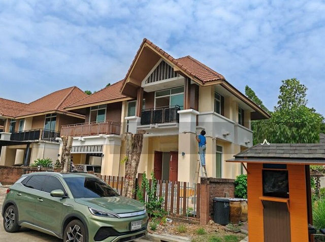 พระราม9 กรุงเทพกรีฑา ให้เช่าคฤหาสน์เดี่ยว Pool Villa 2 ชั้น 76ตร.วา. APL ลาดกระบัง 2กม. 256 ตร.ม. ม.นานาชาติแสตมฟอร์ด 7.6 กม.4 นอน 3 น้ำ 
