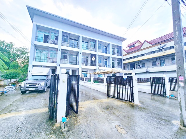 MRT แฟชั่น 400ม.4นอน รพ.สินแพทย์ 2กม.รามอินทรา89-99 ให้เช่าทาวน์โฮม 3ชั้น 22ตร.วา. 221ตร.ม.3น้ำ  2-3จอดรถ 