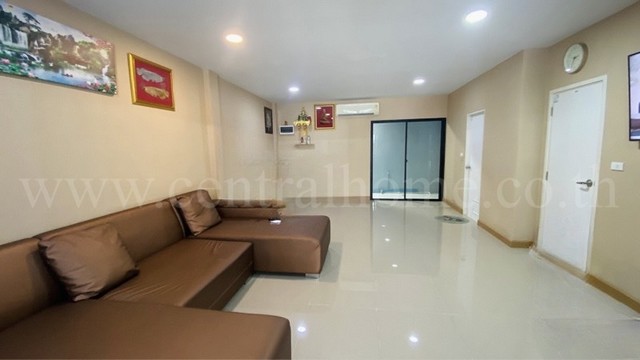 ทาวน์เฮ้าส์ เอริก้า วิลล์ มหาชัย - บางหญ้าแพรก สมุทรสาคร ราคาถูก