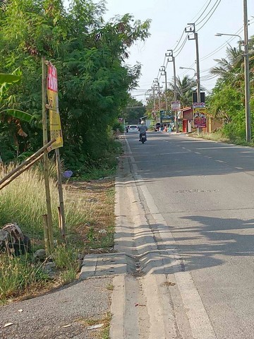 ขายที่ดินแปลงสวย  ทำเลดี  2-0-79 ไร่  ซอยพุทธบูชา 39  สุขสวัสดิ์   ใกล้ห้างเซ็นทรัลพระราม 2