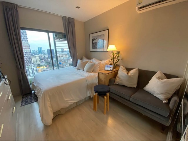 Ideo Mobi Sukhumvit 81 beautiful view clean private 17th floor BTS On Nut
