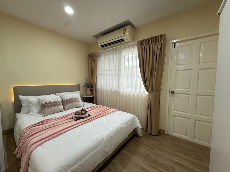 S68-01-005 ขายถูก คอนโด รัชดา เพรสทีจ ห้องสวยมาก ขนาด 32 ตรม 1ห้องนอน  1ห้องน้ำ ชั้น 2 ตึกA