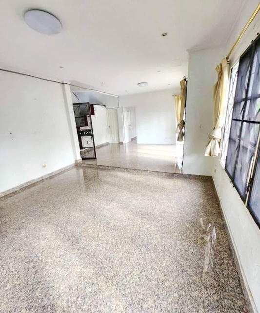 บ้านสะอาด ม.มหิดลศาลายา 1.8 กม. ร่มรื่น ตลาดพุทธมณฑล 1.1 กม 3นอน บ้านเดี่ยว 2 ชั้น 3 น้ำ