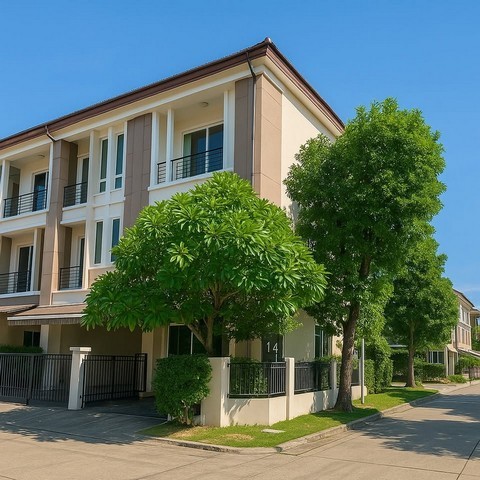 ให้เช่าทาวโฮมหลังมุมใกล้ BTS วุฒากาศ และทางด่วน ติดเมือง ใกล้สาทร   3ชั้น โครงการกลางเมือง สาทร-ตากสิน 2 (ซอยกำนันแม้น 13)