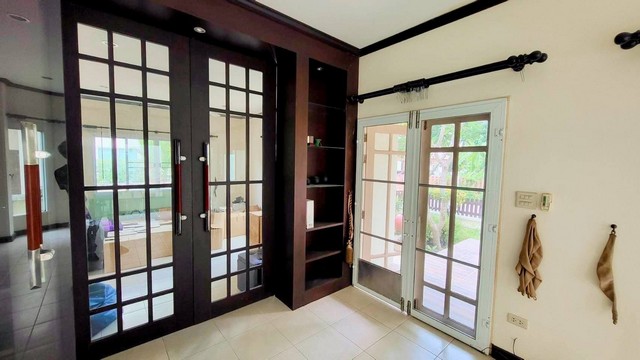 Vายและให้เช่าบ้านเดี่ยว 2 ชั้นใกล้แยกทับมาติดถนนสาย36 ระยอง