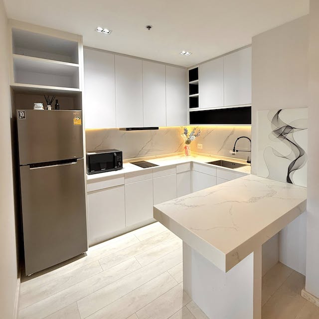 Noble Ploenchit spacious comfortable convenient 37th floor BTS Ploenchit