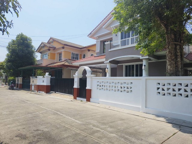 ขายบ้านเดี่ยว 72.2 ตรว. หมู่บ้านมัณฑนา รังสิต2 ถนนรังสิต-นครนายก คลอง 2 รีโนเวทใหม่ทั้งหลัง พร้อมอยู่ ใกล้ฟิวเจอร์ พาร์ครังสิต