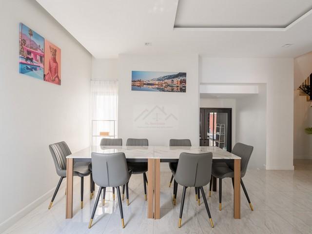 P620 ให้เช่าโฮมออฟฟิศ 3 ชั้น ทองหล่อ พระราม 4 ซอยสุขุมวิท 36 Minimall Style เรียบหรู FULL เฟอร์นิเจอร์ ใกล้ BTS ทองหล่อ เหมาะทำโฮมออฟฟิศ