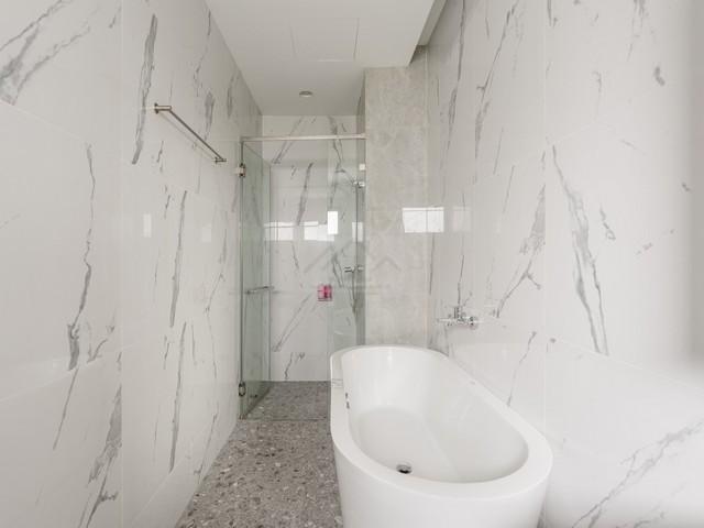 P620 ให้เช่าโฮมออฟฟิศ 3 ชั้น ทองหล่อ พระราม 4 ซอยสุขุมวิท 36 Minimall Style เรียบหรู FULL เฟอร์นิเจอร์ ใกล้ BTS ทองหล่อ เหมาะทำโฮมออฟฟิศ