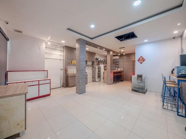 HS 1757 ขายโฮมออฟฟิศ 4 ชั้น 338 ตรม. ติดถนน ย่านคู้บอน รามอินทรา ริมถนนคู้บอน