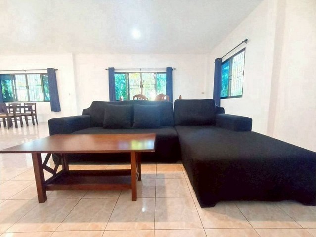 ให้เช่าบ้านเดี่ยว 2 หลัง เนื้อที่เดียวกัน ใกล้89พล่าซ่า หนองผึ้ง สารภี