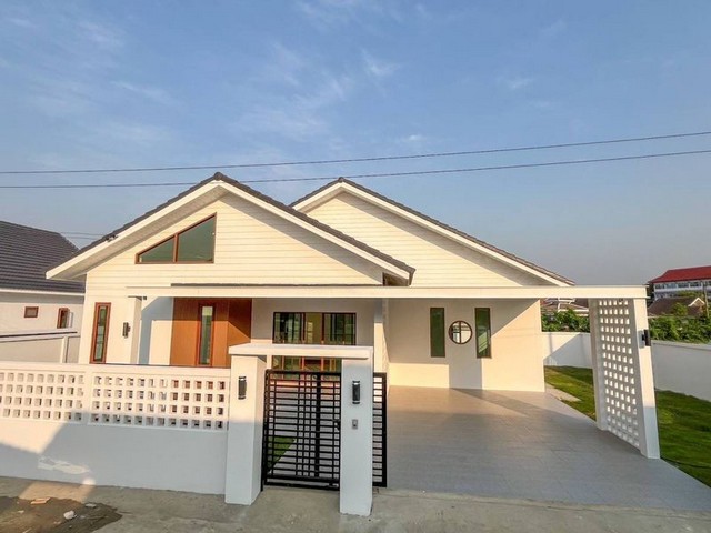 บ้านสร้างใหม่ชั้นเดียว สไตลืมินิมอล ใกล้กาดฝรั่ง หางดง 