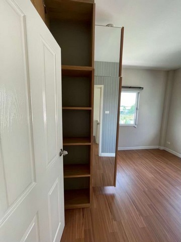 ให้เช่าบ้านเดี่ยวใหม่ 2 ชั้น  ใกล้ตลาดใหญ่ชัชวาลย์ ย่านลำลูกกาคลอง7 ใกล้มอเตอร์เวย์ ใกล้บิ๊กซี ,โลตัส