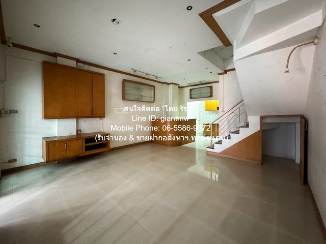 รหัส  AHB-013 SALE ขาย ทาวน์โฮม ขายทาวน์โฮม 4 ชั้น (รีโนเวท และต่อเติมแล้ว) ในหมู่บ้าน ซ.พัฒนาการ 38 18.10 ตร.ว. 4 น 3 น้ำ 2 จอดรถ ราคา 3,594,700 บาท ทำเลคุณภาพ