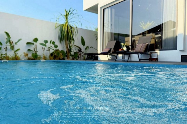 พูลวิลล่าหรู 3 ชั้น พร้อมระบบอัจฉริยะ ใจกลางเมืองเชียงใหม่