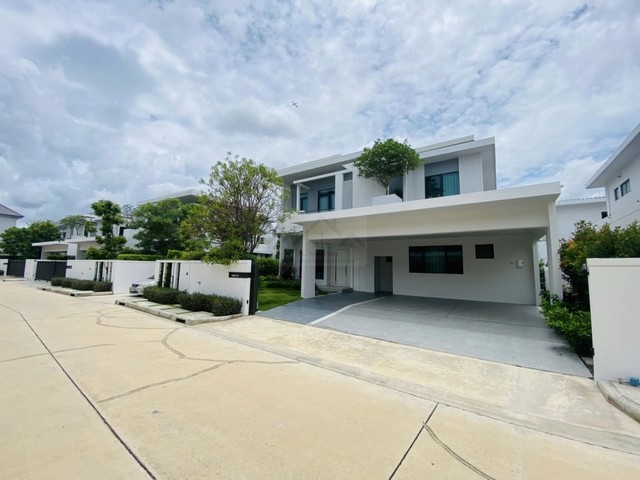 ขายบ้านเดี่ยว 2 ชั้น 89.4 ตรว. โครงการมัณฑนา บางนา กม 15 MANTANA Bangna km 15 บ้านใหม่ ติดถนนใหญ่ ทิศใต้รับลม