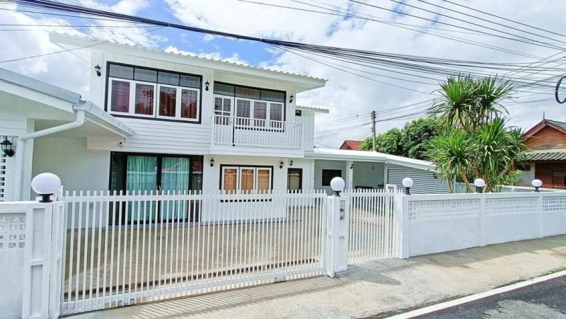 ขายบ้านพักตากอากาศ #โซนสันป่าตอง 3.36 ล้าน 91 ตรว. 4 นอน 3 น้ำ บ้าน 2 ชั้น สไตล์ Local house #บ้านหัวมุม ไม่วุ่นวาย ไม่เปลี่ยว #น้ำไม่ท่วม