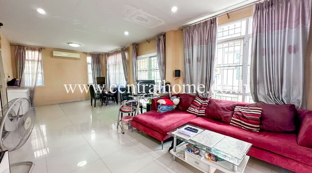 R1 บ้านแฝด ชิชากร 2 โครงการติดถนนกาญจนาภิเษก นนทบุรี