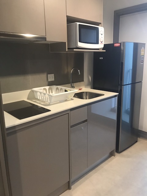 Whizdom Connect Clean beautiful view convenient 27th floor BTS Punnawithi