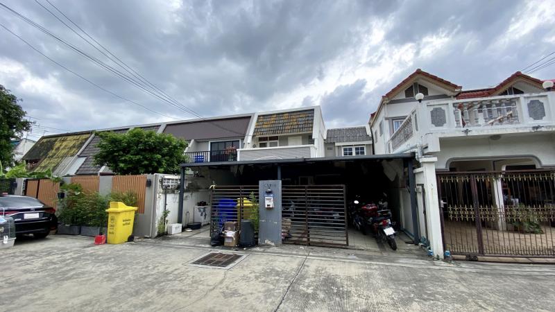 ขายบ้านแฝด ถ.แจ้งวัฒนะ ซอยหมู่บ้านสหกรณ์การบินไทย 15 ใกล้i