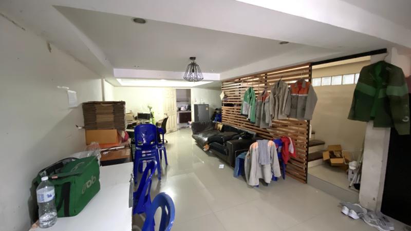 ขายบ้านแฝด ถ.แจ้งวัฒนะ ซอยหมู่บ้านสหกรณ์การบินไทย 15 ใกล้i