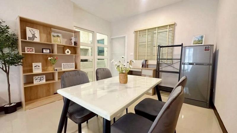 ให้เช่า 20,000 บาท/เดือน – #พฤกษาวิลล์75 #ราชพฤกษ์-#แม่เหียะ ทาวน์โฮม 2 ชั้น สไตล์ #Modern #Minimal #หลังมุม | พร้อมเข้าอยู่!