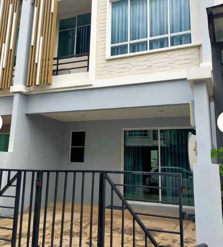 ให้เช่าทาวน์โฮม3 ชั้น แพลนท์ซิตี้ แจ้งวัฒนะ ปากเกร็ด ย่าน เมืองทองธานี