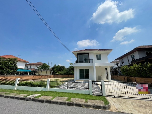 LVPU53161 ขาย บ้านเดี่ยว พร้อมที่ดิน ฮาบิเทีย ปัญญาอินทรา 1 Habitia Panyaintra 1