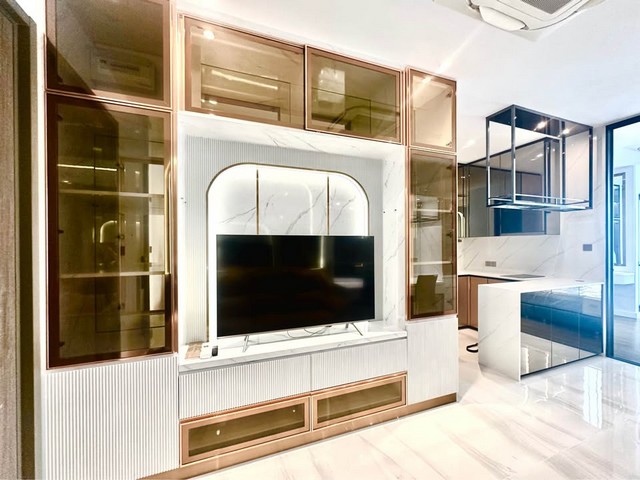 ให้เช่า ศุภาลัย ไอคอน สาทร ขนาด 45 ตร.ม. ชั้น 20 ห้องใหม่   เฟอร์นิเจอร์ครบ พร้อมเข้าอยู่ทันที