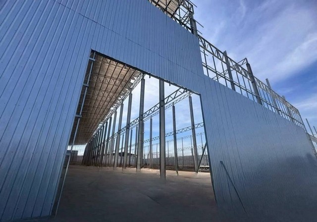 ให้เช่าโกดัง/โรงงานขนาด 15,456 ตรม. ผังสีม่วง (สร้างใหม่) หนองใหญ่  ชลบุรี