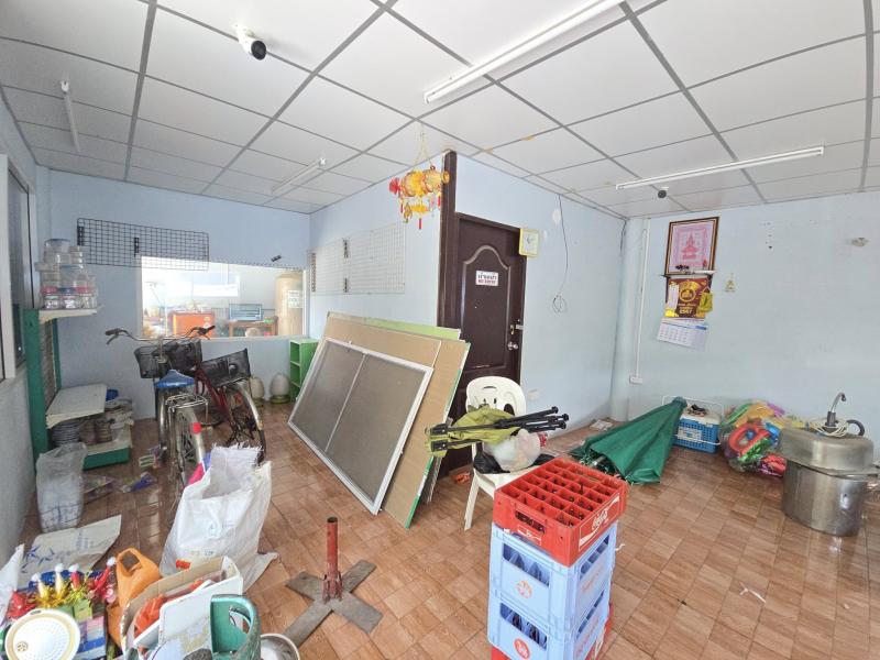 ขายบ้านชุมชนเคหะ งบไม่ถึงล้าน ปทุมธานี นัดดูได้ ต่อลองได้ บ้านสวย ทำเลดี ใกล้ถนนใหญ่ ไม่แออัด