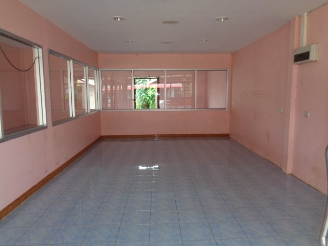 ขายบ้านเดี่ยวมือสองน้ำพอง   โครงการหนองบัวบาน  ขอนแก่น