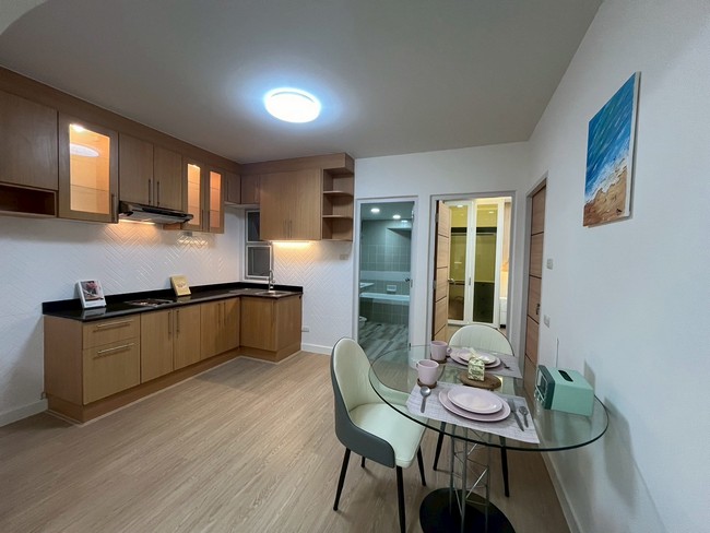 sss488 ขาย คอนโด บ้านสวนธน ศรีนครินทร์ ซอยศรีด่าน 22 ใกล้รถไฟฟ้าสายสีเหลือง