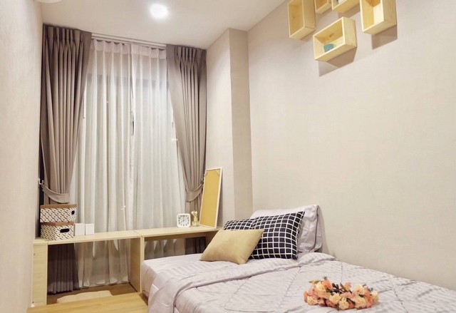 Tropicana BTS Erawan comfortable spacious clean 3rd floor BTS Erawan