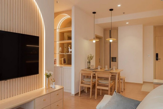 Maru Ekamai 2 spacious safe beautiful view 20th floor BTS Ekkamai